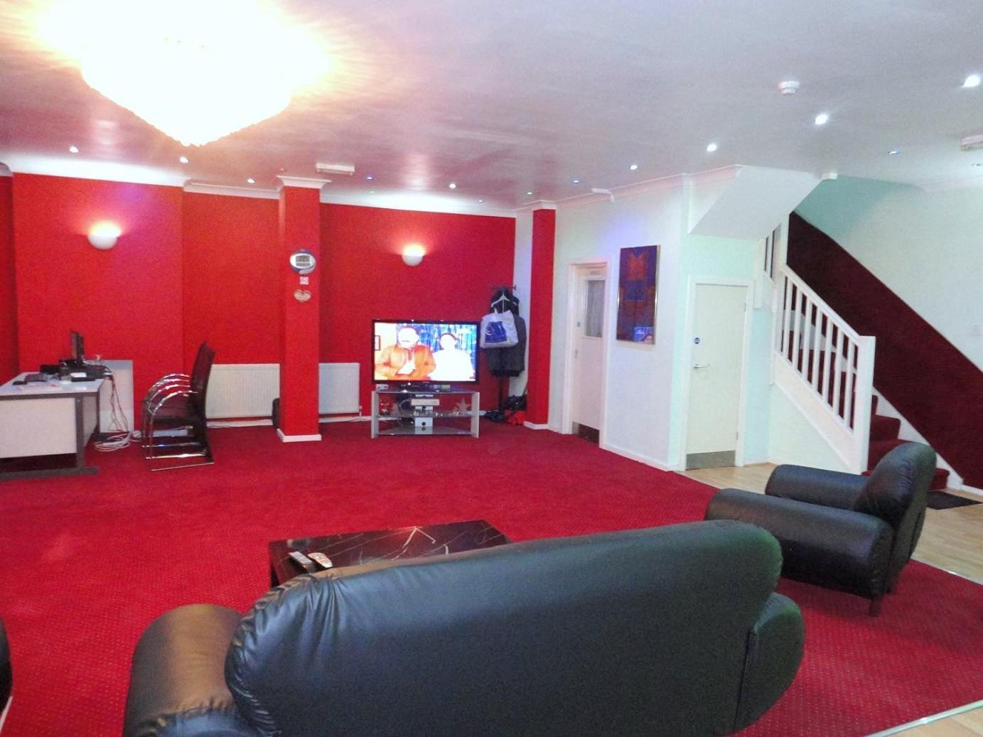 City View Hotel London Bagian luar foto