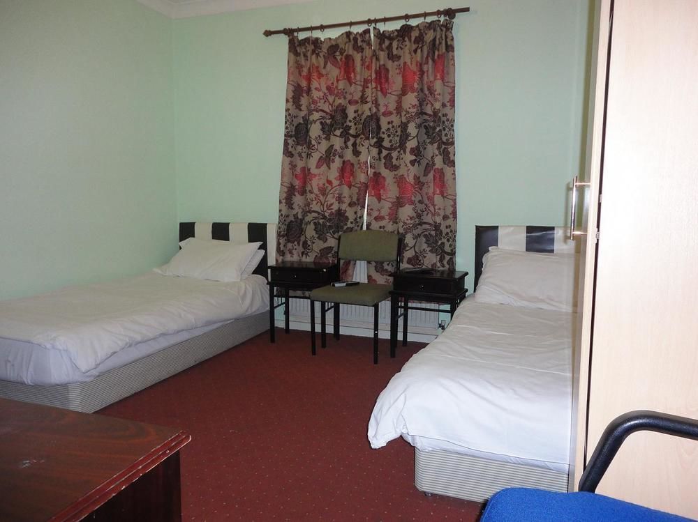 City View Hotel London Bagian luar foto